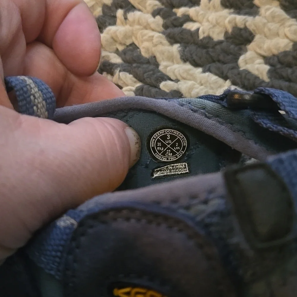 Keen Kids Navy and Yellow Sandals - Picture 3 of 4
